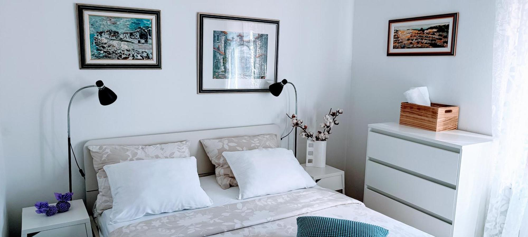 Apartment Parenzana, Little Row House With Big Yard In Istria Rakotule